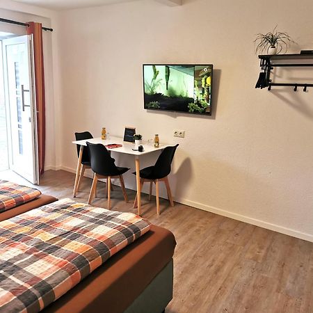Speedys Bed & Breakfast Раймерат Экстерьер фото