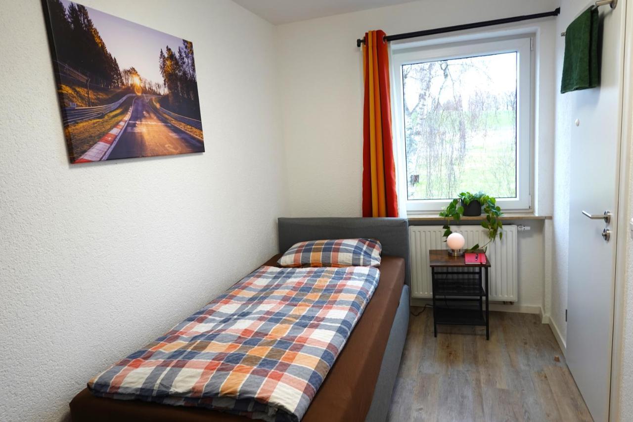 Speedys Bed & Breakfast Раймерат Экстерьер фото